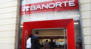 Banorte suspende depositos bancarios en sucursales de OXXO. Noticias en tiempo real
