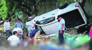 Conductor ocasiona choque y víctima sale dando vueltas, en Morelos. Noticias en tiempo real