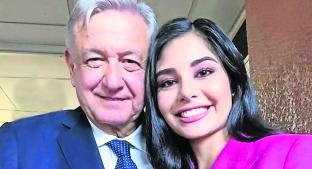 Andrés Manuel López Obrador y su esposa protagonizaron una aparente escena de celos. Noticias en tiempo real