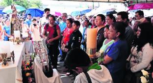 Oran por víctimas del pasado accidente de trailer, en Cuautla. Noticias en tiempo real