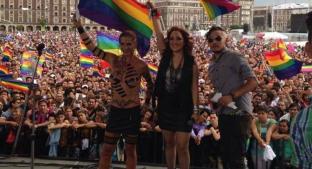 Myriam Montemayor pasa del Lunario a la 41 marcha LGBTTTI. Noticias en tiempo real