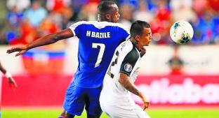 Haití se lleva la victoria ante Costa Rica con un 2-1 en la Capa Oro. Noticias en tiempo real