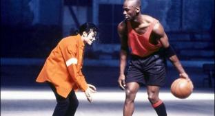 Cuando Michael Jackson hizo bailar a Jordan. Noticias en tiempo real