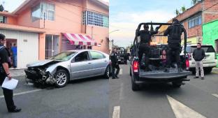 Tras persecución por atracar farmacia, chocan y los detienen, en Toluca. Noticias en tiempo real