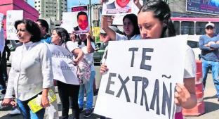 Familia de Édgar lo buscan por su cuenta desde hace 85 días; autoridades en Edomex no dan una. Noticias en tiempo real