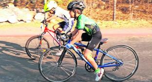 Sergio "Pato" Arias conquista por quinta ocasión circuito de ciclismo infantil en Morelos . Noticias en tiempo real