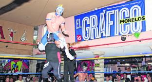 Campeones de lucha libre morelenses sorprenden a sus paisanos en evento, en Cuernavaca. Noticias en tiempo real