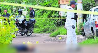 Pistoleros en motocicleta acribillan a taxista saliendo de su casa, en Morelos. Noticias en tiempo real