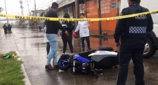 Motociclista muere atropellado por tráiler en calles de la GAM  . Noticias en tiempo real