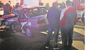 Mujer automovilista muere al chocar de frente contra un taxi, en Álvaro Obregón. Noticias en tiempo real
