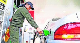 Pese a promesa de AMLO, la gasolina continúa al alza en 2020 . Noticias en tiempo real
