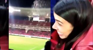 #LadyCerveza se hace famosa por incitar violencia en el estadio de Chivas. Noticias en tiempo real