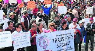 Diputados de Morena protestan contra el “tarifazo”, en Edomex; exigen renuncia de Martínez. Noticias en tiempo real