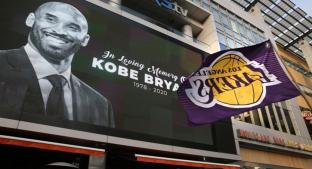 Reventa aprovecha memoria de Kobe Bryant en juego de los Lakers. Noticias en tiempo real