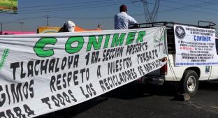 Recicladores del Edomex bloquean la autopista Toluca - Atlacomulco por nueva reforma. Noticias en tiempo real