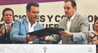 Cuauhtémoc Blanco entrega inmuebles al ayuntamiento de Cuernavaca . Noticias en tiempo real