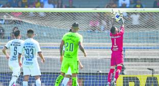 Con gol de último minuto, Pumas cae ante Morelia y pierde el liderato en CU. Noticias en tiempo real