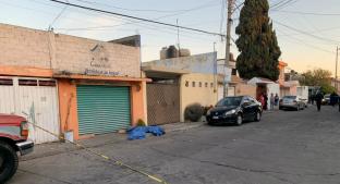 Dejan dos cadáveres de mujeres ensangrentadas y un hombre encajuelado en Ecatepec. Noticias en tiempo real