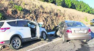 Accidente automovilístico deja saldo de cinco heridos en carretera del Edomex . Noticias en tiempo real
