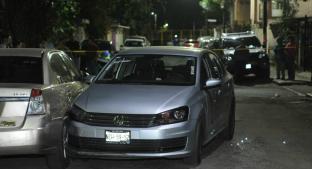 Motosicarios asesinan a balazos a una pareja mientras circulaba por calles del Edomex. Noticias en tiempo real