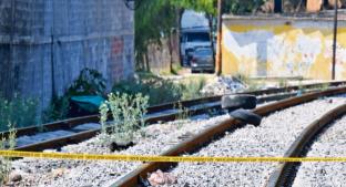 El misterioso asesinato de un hombre durante la madrugada, en las vías del tren en Ecatepec. Noticias en tiempo real