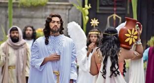 Domingo de Ramos en Iztapalapa se hizo sin público; bañaron con gel a los actores. Noticias en tiempo real