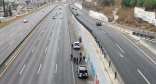 Conductor a exceso de velocidad atropella y mata a peatón, en la México-Puebla . Noticias en tiempo real