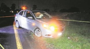 Tras perder el control, fallece automovilista en la carretera Toluca-Palmillas . Noticias en tiempo real