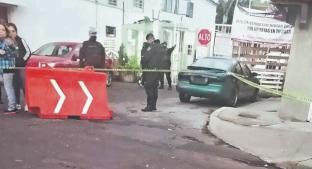 Asesinan a balazos al copiloto de un motociclista, en la Unidad CTM Culhuacán. Noticias en tiempo real