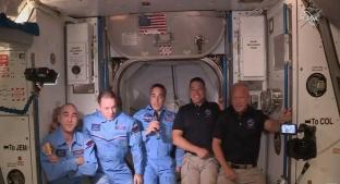 Astronautas de la nave Crew Dragon de Space X llegan a la Estación Espacial Internacional. Noticias en tiempo real