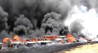 Voraz incendio acaba con 19 autos abandonados en antiguo predio de Morelos. Noticias en tiempo real