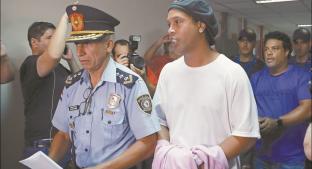Ronaldinho y sus tres meses detenido en Paraguay. Noticias en tiempo real