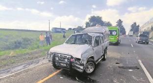 Un muerto y dos heridos fue el saldo de un accidente automovilístico en la Toluca-Atlacomulco. Noticias en tiempo real