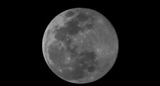 La NASA confirma la existencia de agua sobre la superficie de la Luna. Noticias en tiempo real