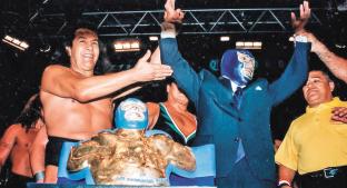 Trofeo 'Leyenda Azul' en honor a Blue Demon cumple 20 años, busca ganador en Arena México. Noticias en tiempo real