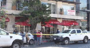 Hombres armados atacan en cafetería frecuentada por políticos en Morelos, hay un muerto. Noticias en tiempo real