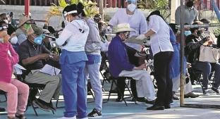 En dos días vacunan a todos los abuelitos de Puente de Ixtla, Morelos. Noticias en tiempo real