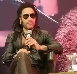 A sus casi 60 años, Lenny Kravitz siente que su carrera apenas está comenzando