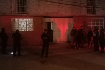 ¡Noche violenta! Hallan a 2 muertos durante la madrugada en diferentes colonias de Ecatepec
