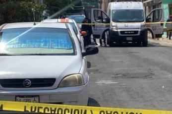 Doble homicidio en Iztapalapa, motonetos disparan 13 veces y se dan a la fuga