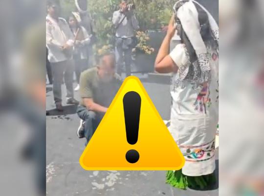 VIDEO: Sacrifican gallina en ritual a Tláloc dentro del Senado, Morenista promovió el evento