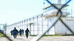 Cesan a funcionarios tras fuga de presos