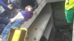 Familia cae a fosa en un panteón, en Iztapalapa 