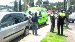 Automovilista golpea a chica embarazada en Toluca
