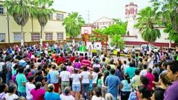 Afectados por sismo duermen en las calles de Juchitán