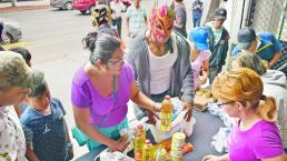 Luchadores mexicanos apoyan a damnificados del sismo