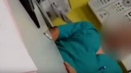 Doctor se masturba frente a paciente durante una consulta 