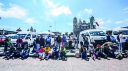 Cientos de transportistas sitian centro de Toluca con plantón