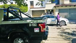 Sujetos roban una casa a punta de pistola, en Querétaro 