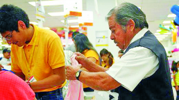 A pique, venta de bolsas plásticas, en Querétaro